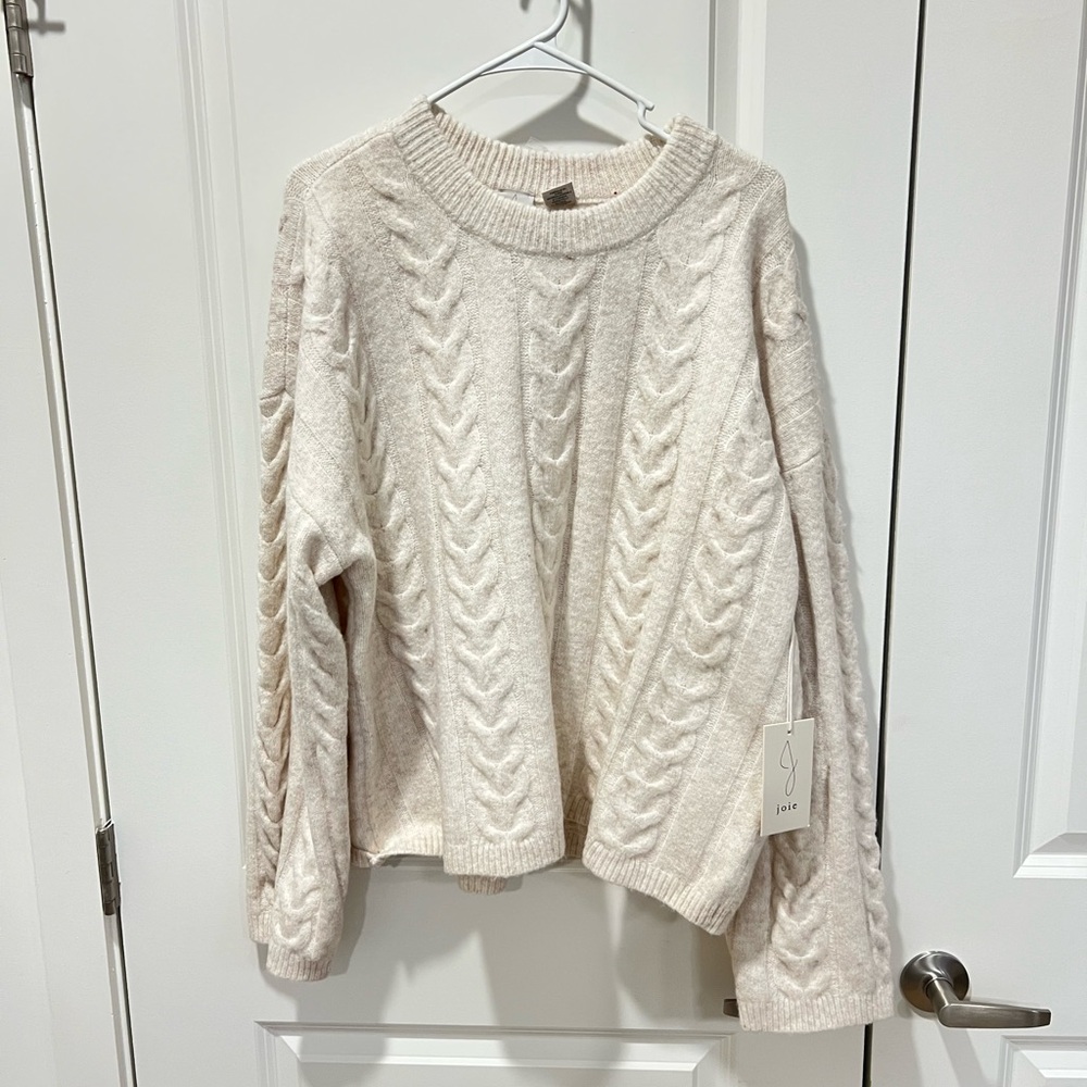NWT Joie Cream Over sized Flare sleeve Cable Knit Thick Sweater